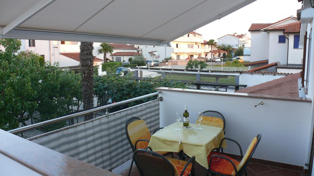 Apartment Luisa Πόρετς Δωμάτιο φωτογραφία